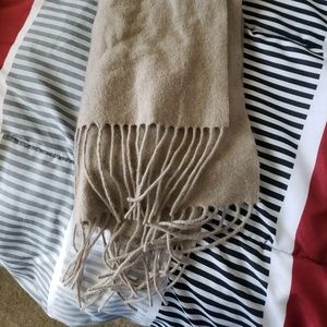 (2) scarfs+ Enzo Mantovani tan 100% Cashmere